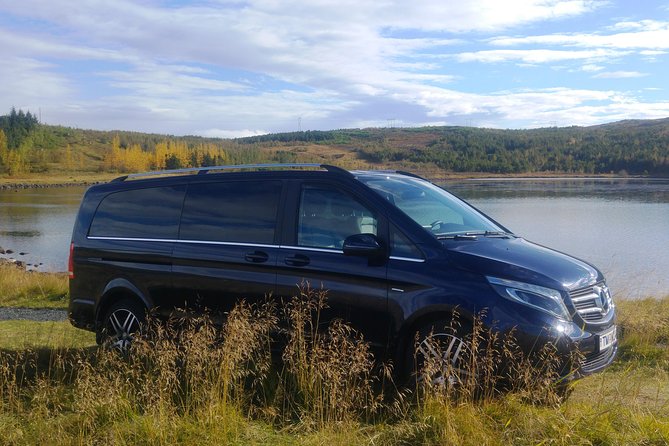 Luxurious Private Airport Transfer in a New Mercedes Benz - Benefits of Private Airport Transfer