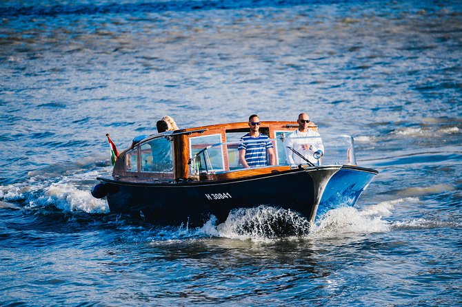 Luxurious, Private Day Cruise With a Water Limousine on the Danube - Highlights