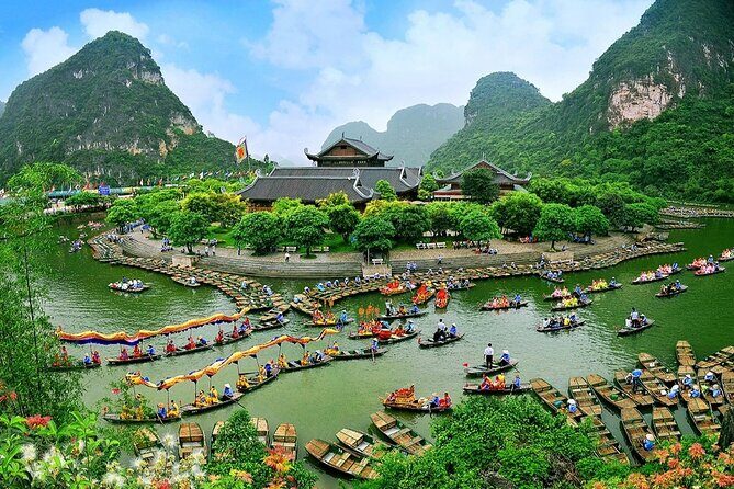 Luxury 1-Day Tour to Hoa Lu, Trang An & Mua Cave from Hanoi - Good To Know