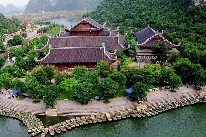 Luxury 1-Day Tour to Hoa Lu, Trang An & Mua Cave from Hanoi - What’s Included and What’s Not