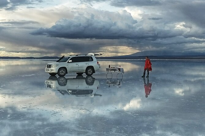 Luxury 2 Days Trip From La Paz to Uyuni Salt Flats by Flight - Inclusions and Experiences
