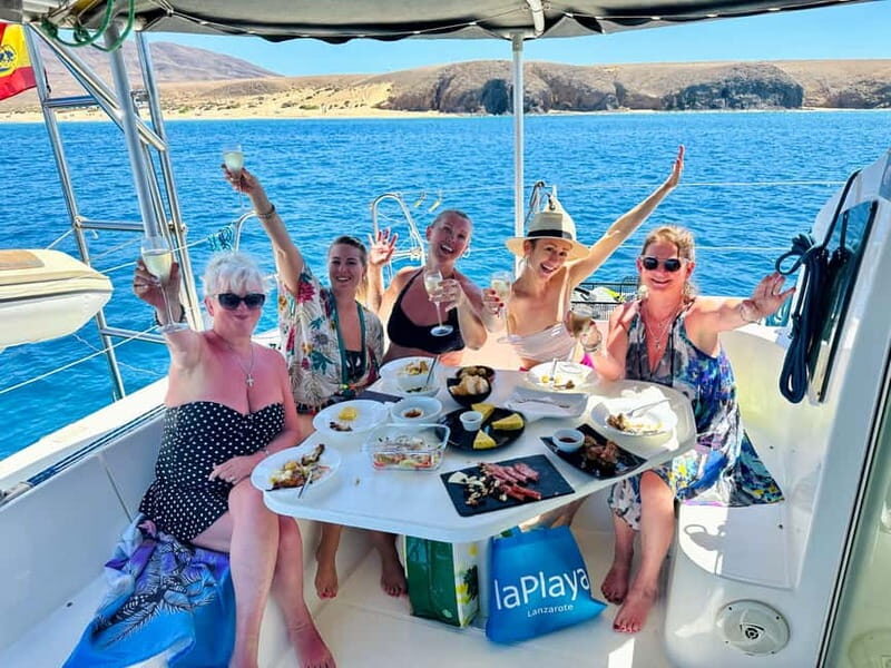 Luxury 4 hour Private Catamaran to Papagayo Beaches - Exploring the Itinerary in Detail