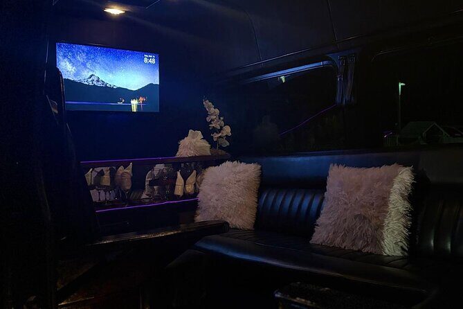 Luxury Airport Transfer in Nassau  VIP Mercedes Sprinter Service - Good To Know