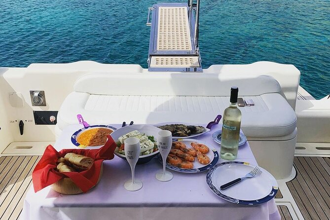 Luxury AZIMUT 44 Ft Yacht Cruise - Price & Reservation Details