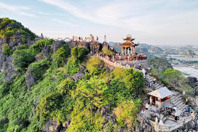 Luxury Bai Dinh Pagoda ,Trang An Boat Trip & Mua Cave 1 Day Trip - Meeting and Pickup