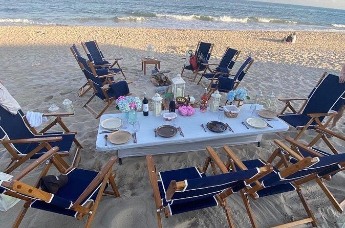 Luxury Beach Bonfire and Picnic Dinner at Town Line Beach - FAQ