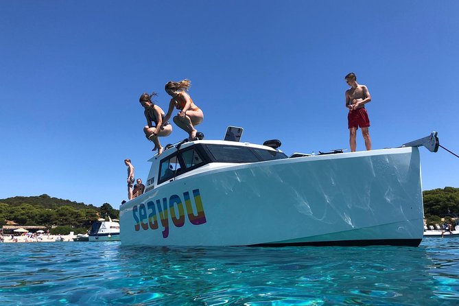 Luxury Blue Cave, Hvar and Vis Boat Tour From Split and Brac - Group Size and Inclusions