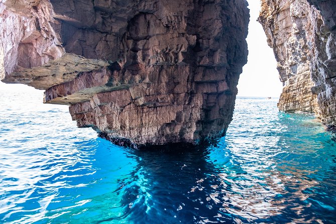 Luxury Blue Cave, Hvar and Vis Boat Tour From Split and Brac - Reviews and Feedback