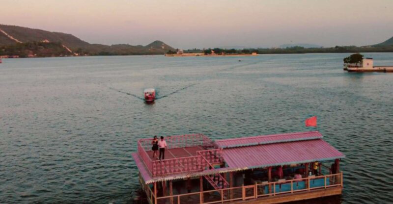 Luxury Boat ride, Havelis, Heritage Walk & High Tea - An In-Depth Review of the Udaipur Experience