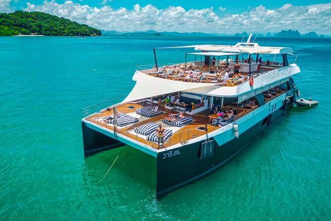 Luxury Boat to James Bond Islands With Lunch and Sunset Dinner - Activity Details