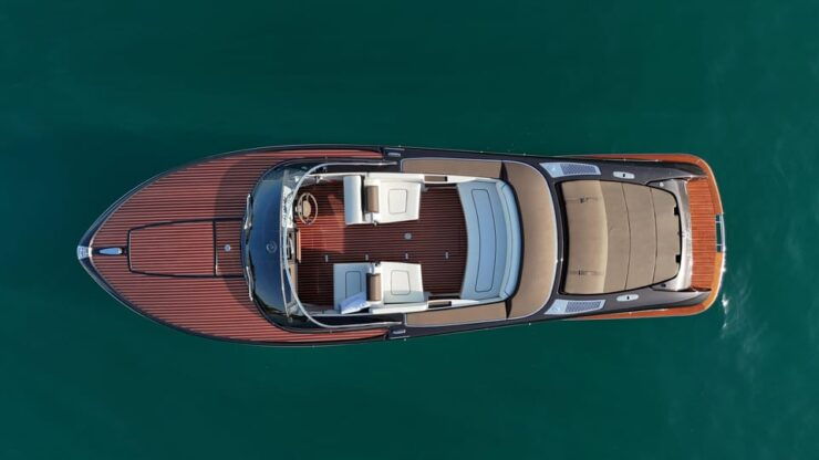 Luxury Boat Tour on RIVA ISEO - Good To Know