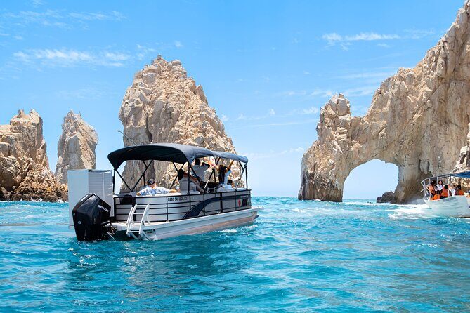 Luxury Boat Trip to the Arch - Setting the Scene: What the Tour Looks Like