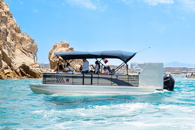 Luxury Boat Trip to the Arch - Duration and Group Size