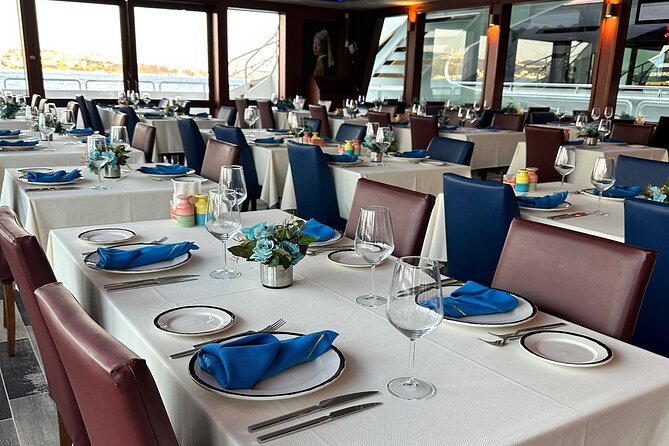 Luxury Bosphorus Cruise Dinner in Istanbul & Turkis Night Show - The Sum Up