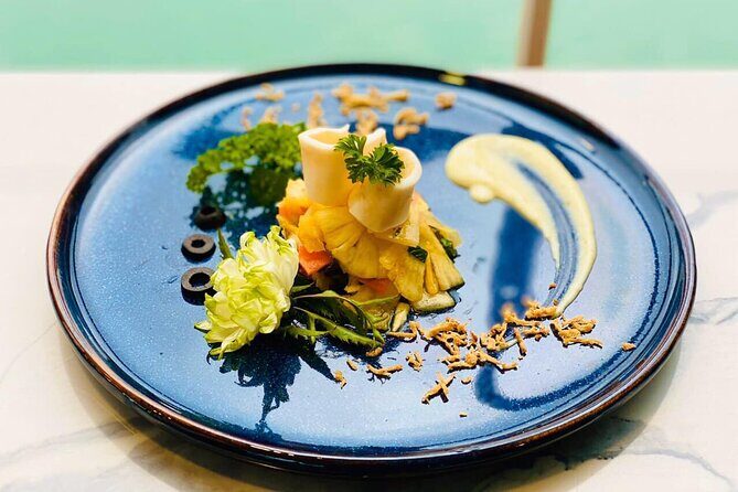 Luxury Catamaran Cruise 5 Star Halong and Lan Ha Bay Adventure - Who Is This Tour Best For?