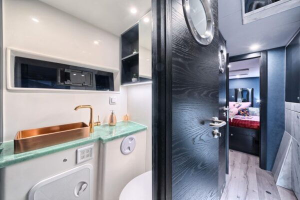 Luxury Catamaran Madeira ́s Sailing Coastline - Unforgettable Memories Await You