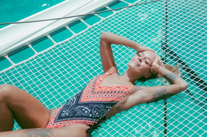 Luxury Catamaran Privilege to Isla Mujeres + Open Bar VIP - Good To Know