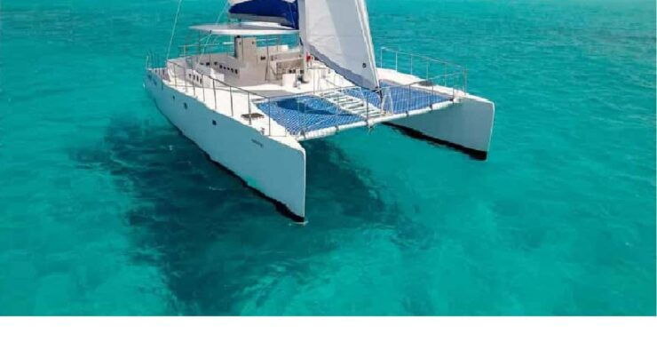 Luxury Catamaran Tour to Isla Mujeres (Lunch+Transportation) - Good To Know