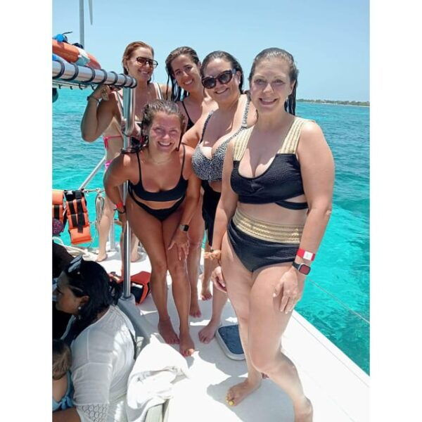 Luxury Catamaran Tour to Isla Mujeres (Lunch+Transportation) - What to Bring