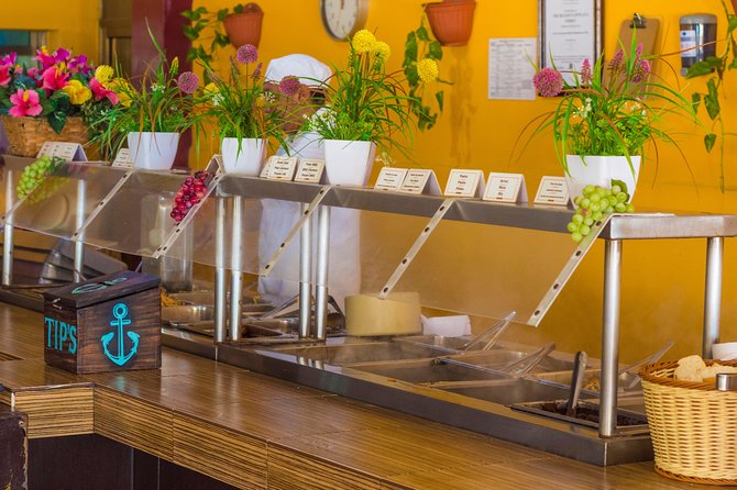 Luxury Catamaran Tour to Isla Mujeres With Transportation From Playa Del Carmen - Directions and Transportation