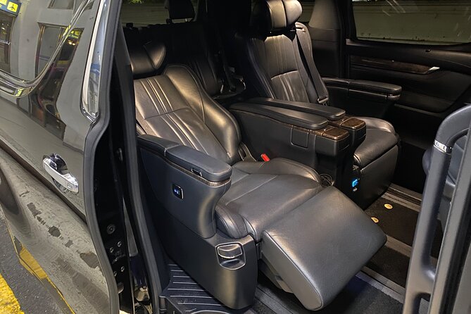 Luxury Chartered Private Transfer From Taipei to Taoyuan Airport - Booking Confirmation and Details
