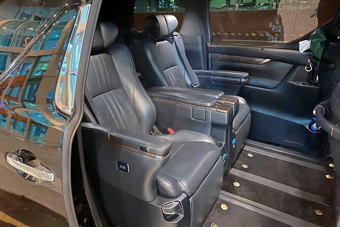 Luxury Chartered Private Transfer From Taipei to Taoyuan Airport - Important Information