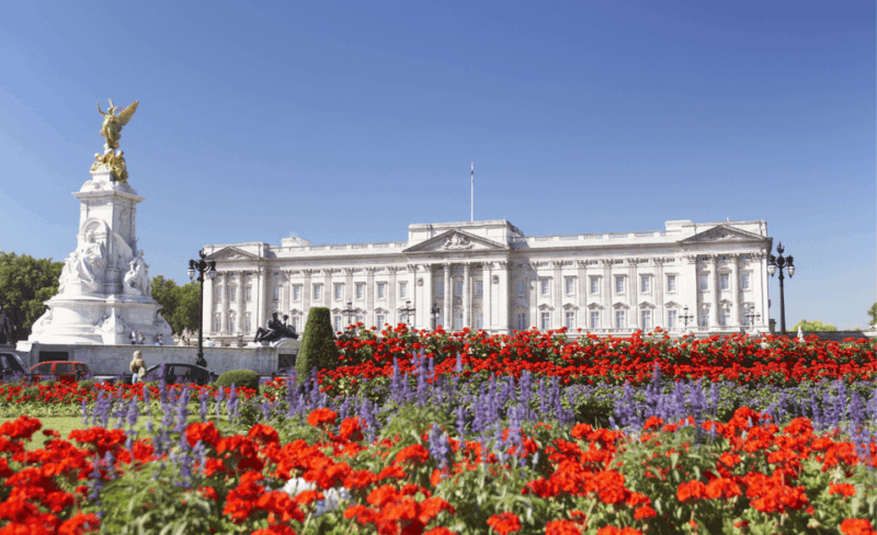 LUXURY CHAUFFEUR-DRIVEN TOURS OF LONDON - Practical Considerations and Value