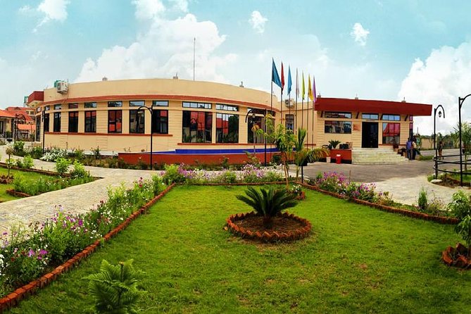 Luxury Chitwan Jungle Safari Tour - Common Questions