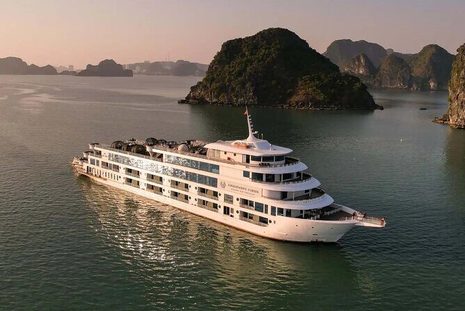 Luxury Cruise 2-day Explore Halong Bay from Hanoi - An Honest Look at the Luxury 2-Day Explore Halong Bay Tour from Hanoi