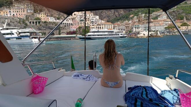Luxury Cruise Along Divine Amalfi Coast and Positano Bay - Language and Group Settings