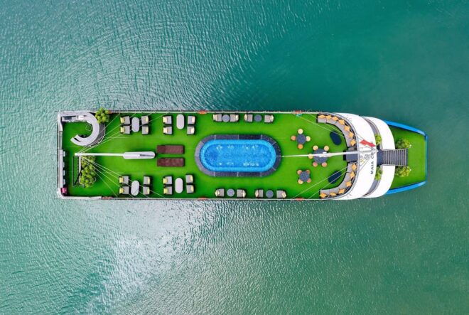 Luxury Cruise for Halong Bay 1 Day With Buffet Lunch - Sightseeing Opportunities