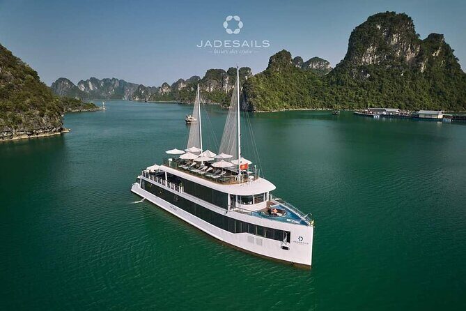 Luxury Day Cruise to Halong Bay and Lan Ha Bay on Jadesails - Introducing the Jade Sails Luxury Day Cruise