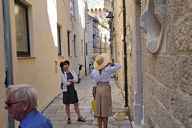 Luxury Day Tour to KorčUla - Amenities Included