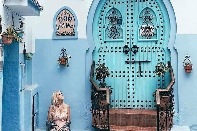 Luxury Day Trip to Chefchaouen From Fes by Small Group - Pickup and Meeting