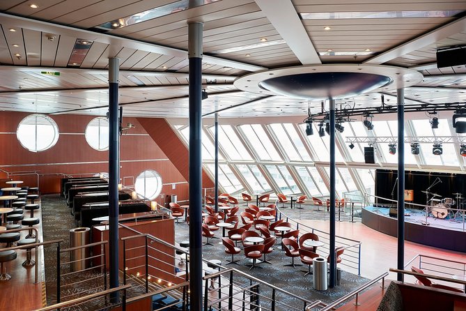 Luxury Day Trip to Tallinn With Superior Cabin VIP Guide and Lavish Buffet - Tour Inclusions