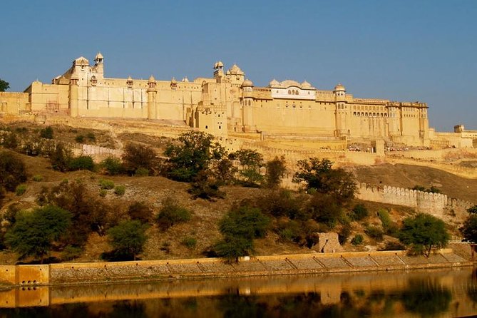 Luxury Delhi Agra Jaipur (Golden Triangle) With Varanasi in 08 Days - Accommodation Details