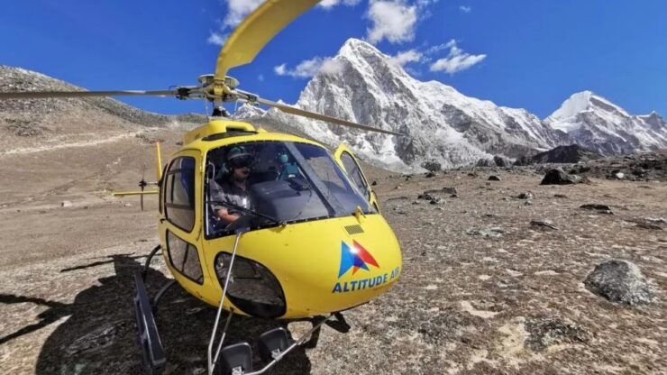 Luxury Everest Base Camp Helicopter Tour - Group Size and Limitations