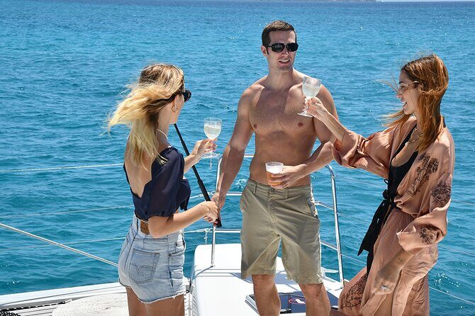 Luxury Experience in a Catamaran Platinum Sailing to Isla Mujeres - What’s Included & What to Keep in Mind