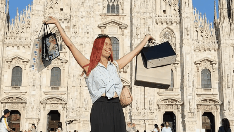 Luxury Fashion Bargain Hunt - Shopping Experience and Discounts