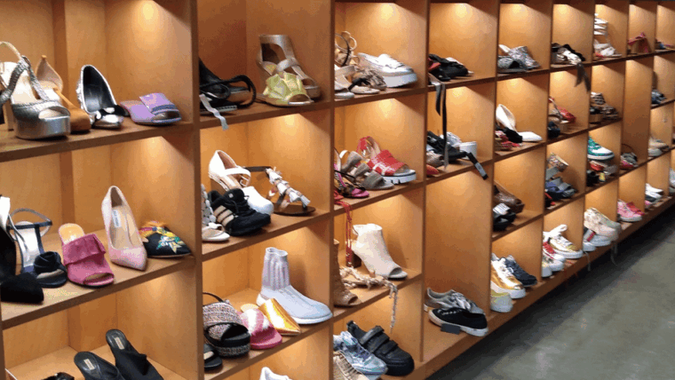 Luxury Fashion Bargain Hunt - Tax Refund Information for Non-EU Residents