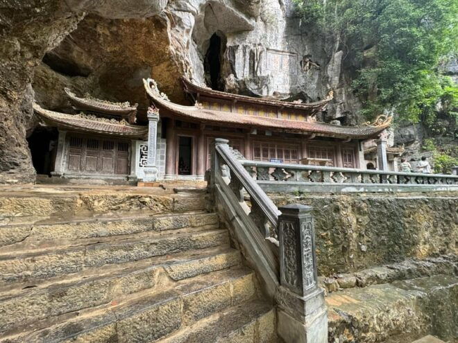 LUXURY FULL DAY NINH BINH TOUR FROM HANOI - What to Bring