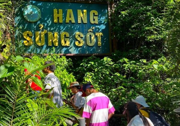 Luxury Ha Long Symphony Day Cruise With Lunch, Cave & Island - Frequently Asked Questions