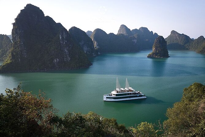 Luxury Halong Bay Day Cruise With GREAT Boat, Meal & Service - Reviews and Ratings