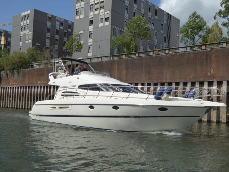 Luxury Harbor Tour With the 18 Meter Yacht Lexa - Key Points
