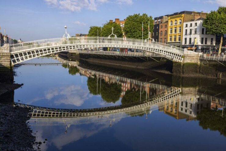 Luxury Horse Drawn Carriage Guinness Tour - Tour Duration and Availability