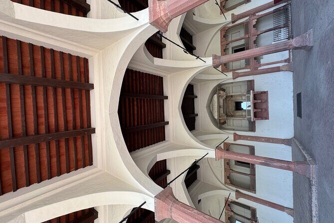 Luxury Lahore Full Day Gateway - Frequently Asked Questions