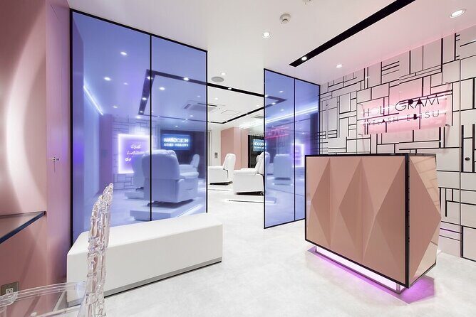 Luxury Lash & Nail Experience in Japan  English/Spanish Support - The Experience Itself