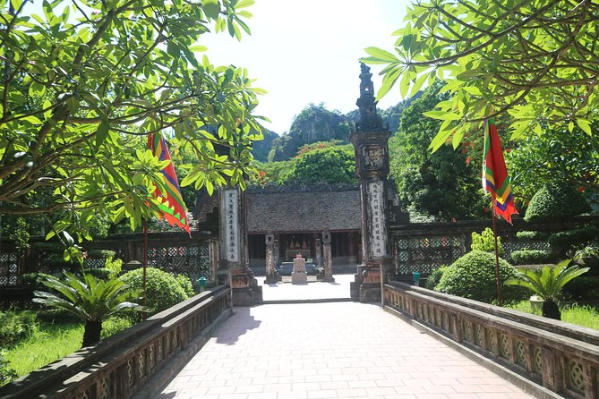 Luxury Limousine Small Group Tour Tam Coc - Mua Cave - Bich Dong - Tour Overview