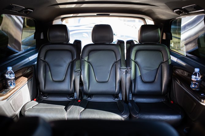 Luxury London Stansted Airport Transfer V-Class - What to Expect During Your Luxury London Stansted Airport Transfer