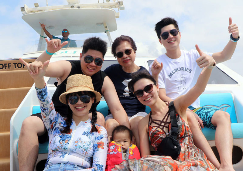 Luxury Morning Snorkel Cruise with Dolphin Watching in Oahu - What the price includes, and what it does not
